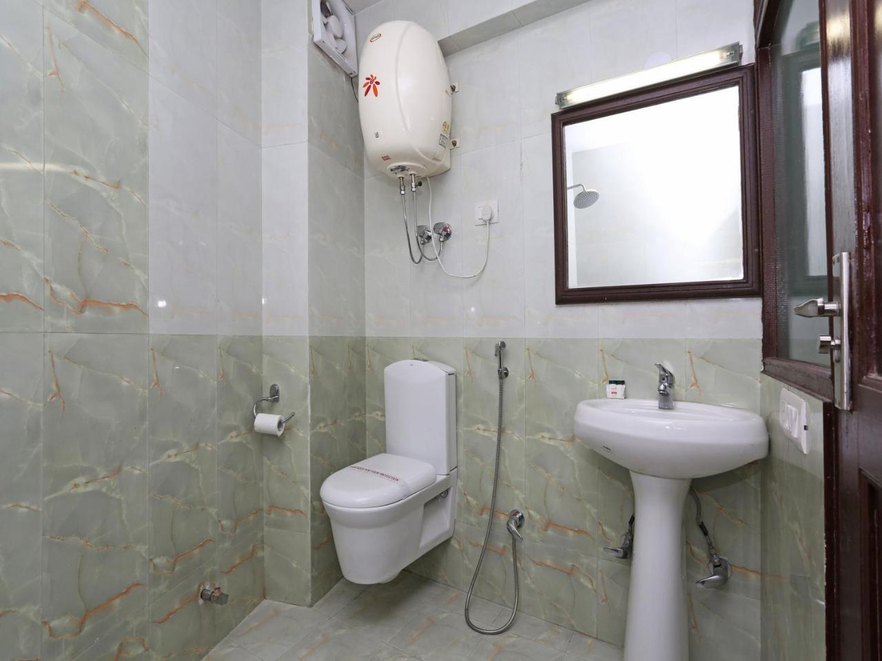 Oyo 7138 Acharya Cottage 马拉里 外观 照片