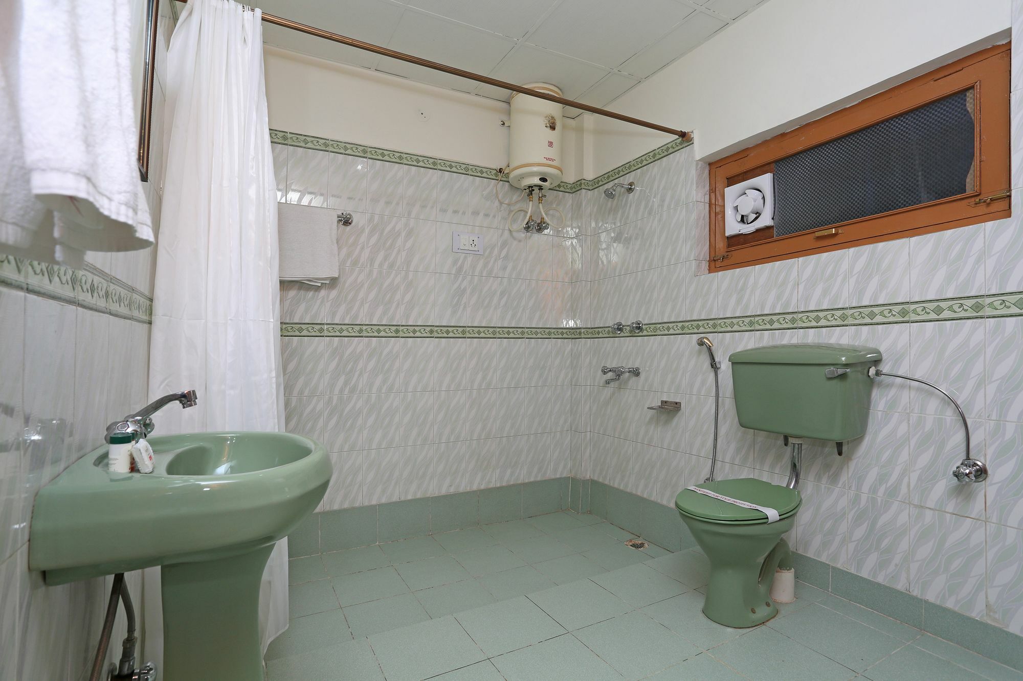 Oyo 7138 Acharya Cottage 马拉里 外观 照片