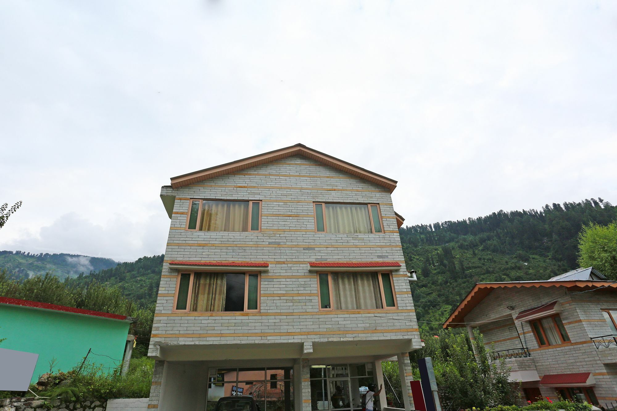 Oyo 7138 Acharya Cottage 马拉里 外观 照片